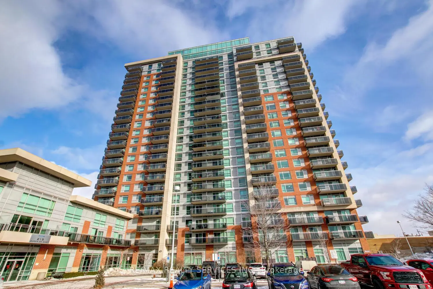 215 Queen Street 1103