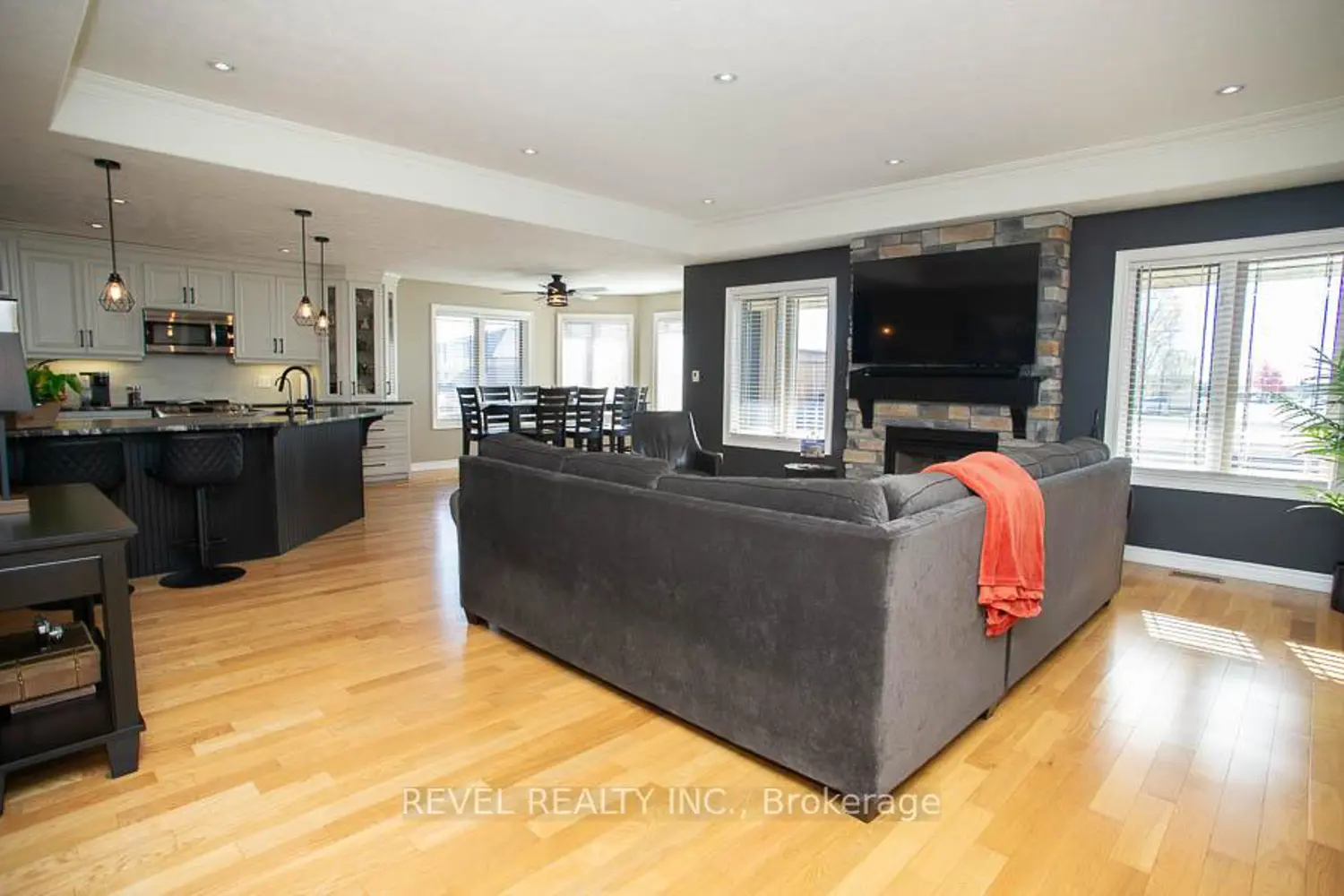 9 Davey Court photo 4