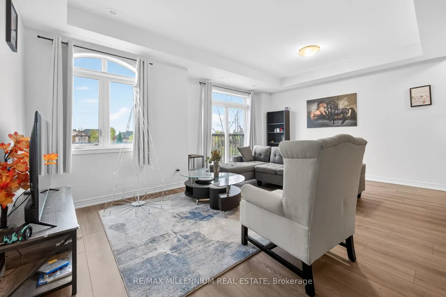 Additional image 7 of 505 Dundas Street