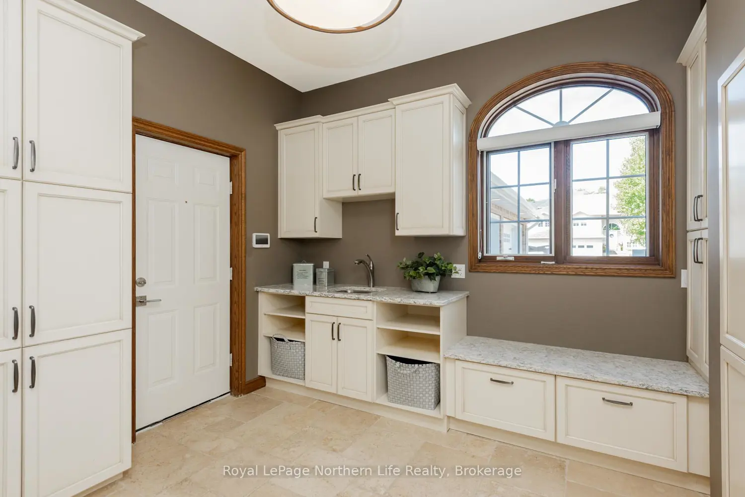 Additional image 18 of 67 Janey Avenue