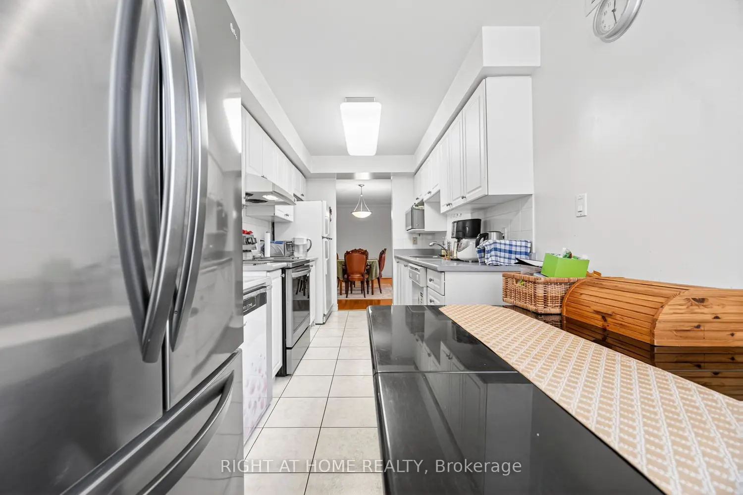 Additional image 10 of 88 Grandview Way 905