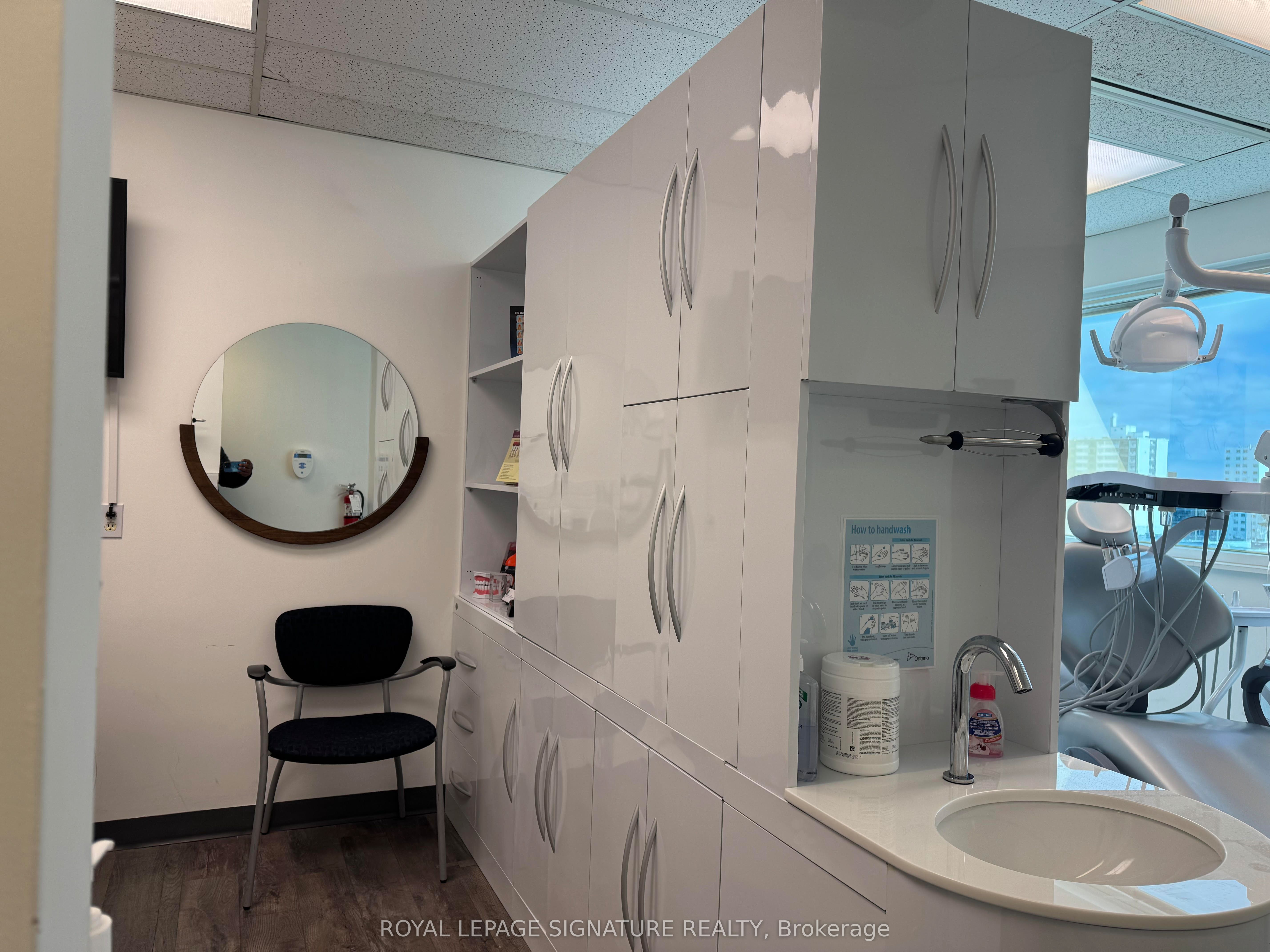 Additional image 3 of Unit 405/407-71 King Street W, Mississauga, ON, L5B 4A2