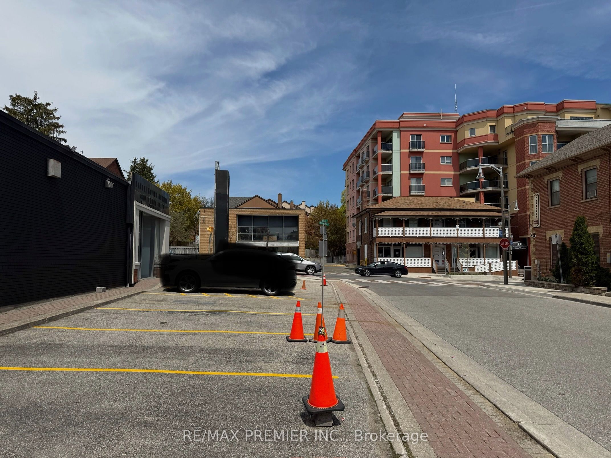 2-177 Woodbridge Avenue, Vaughan, ON, L4L 2S9