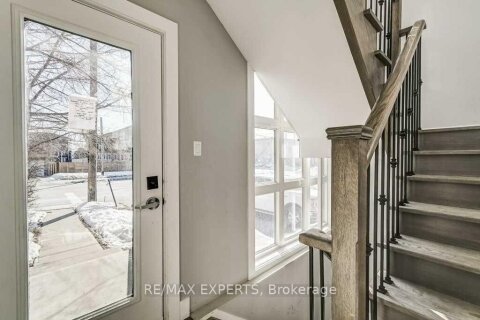 Additional image 8 of Upper-2 Hyde Avenue, Toronto, ON, M6M 1J3