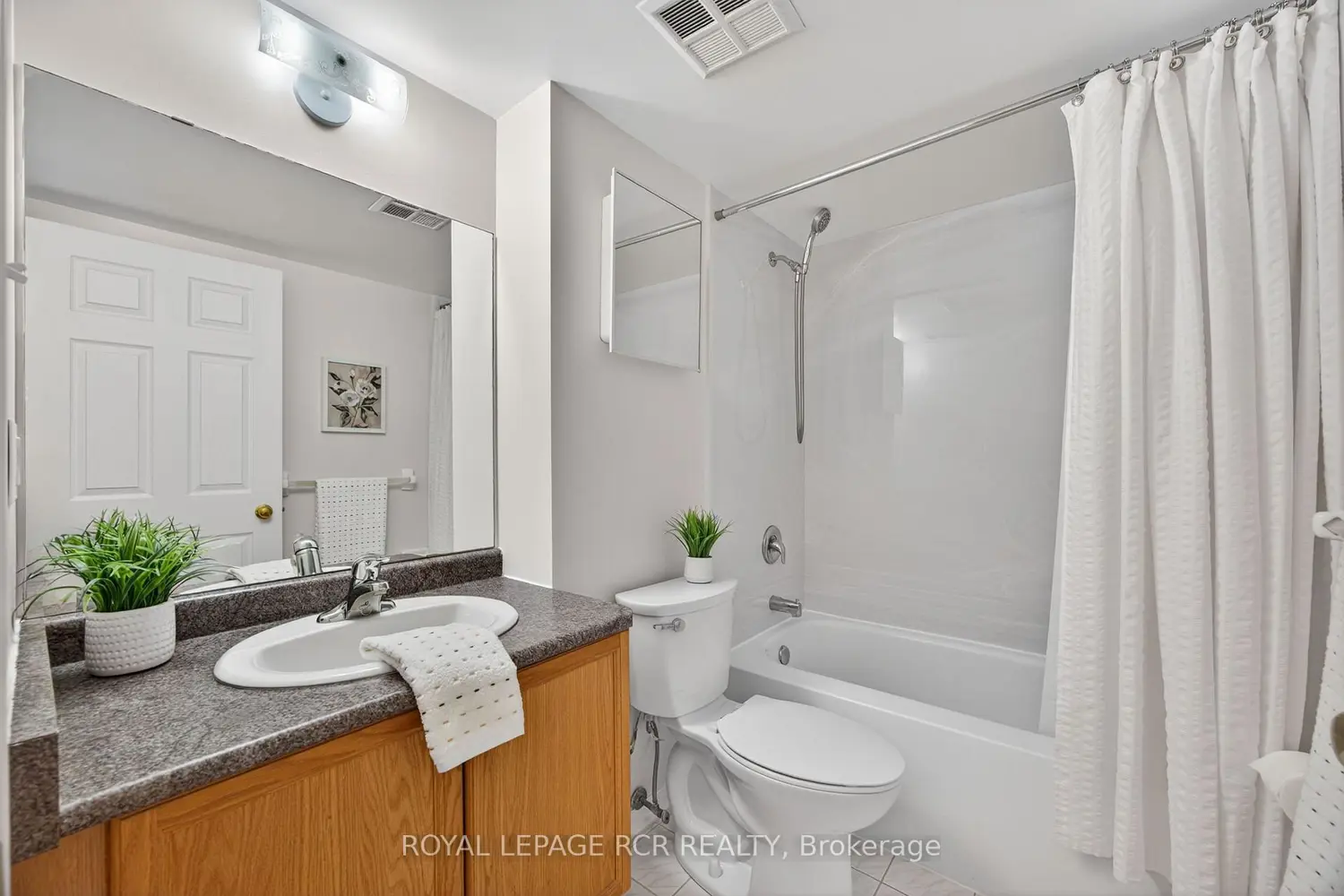 Additional image 12 of 250 Robert Street 310