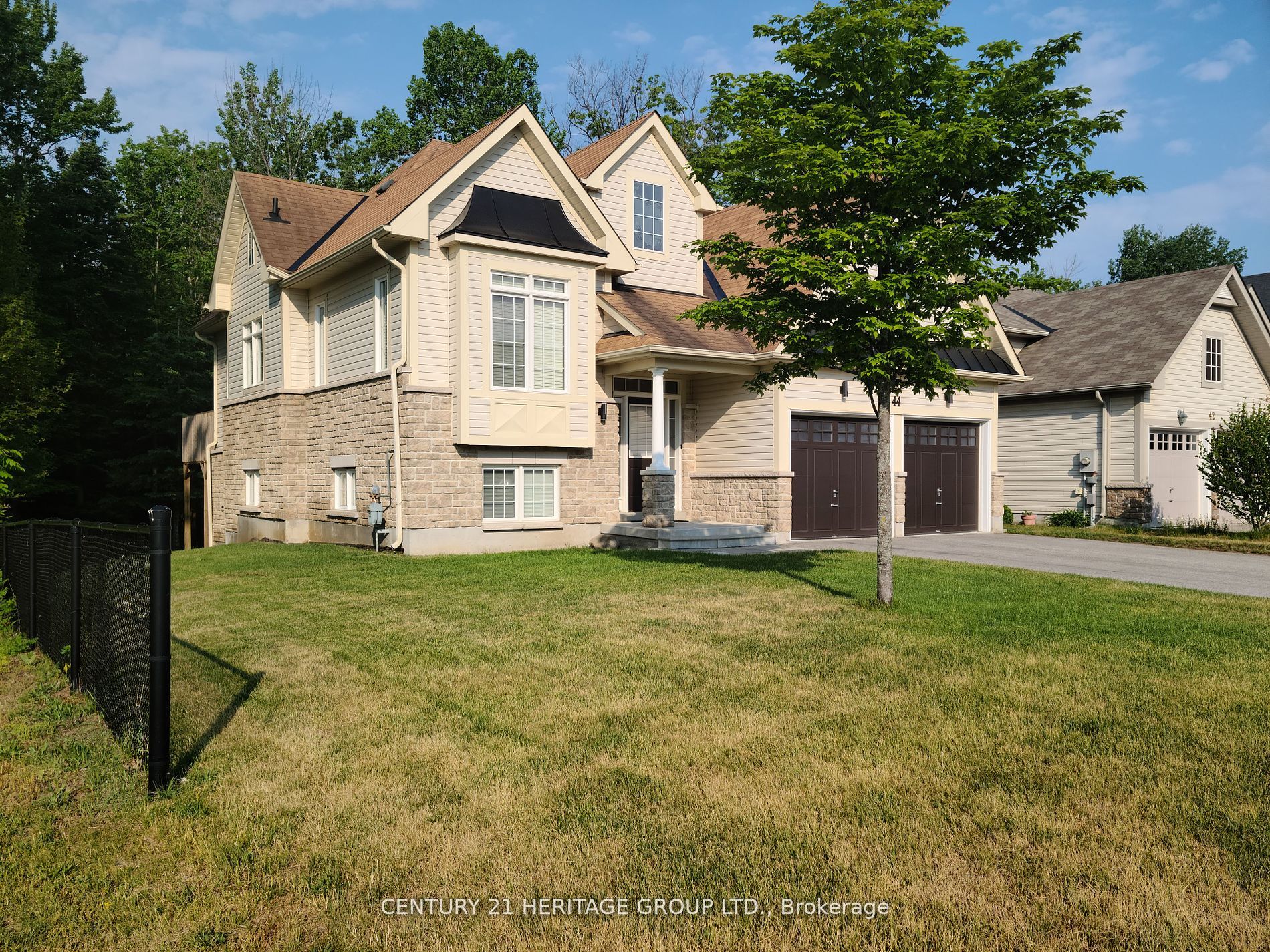 Additional image 2 of 44 White Sands Way, Wasaga Beach, ON, L9Z 0C6