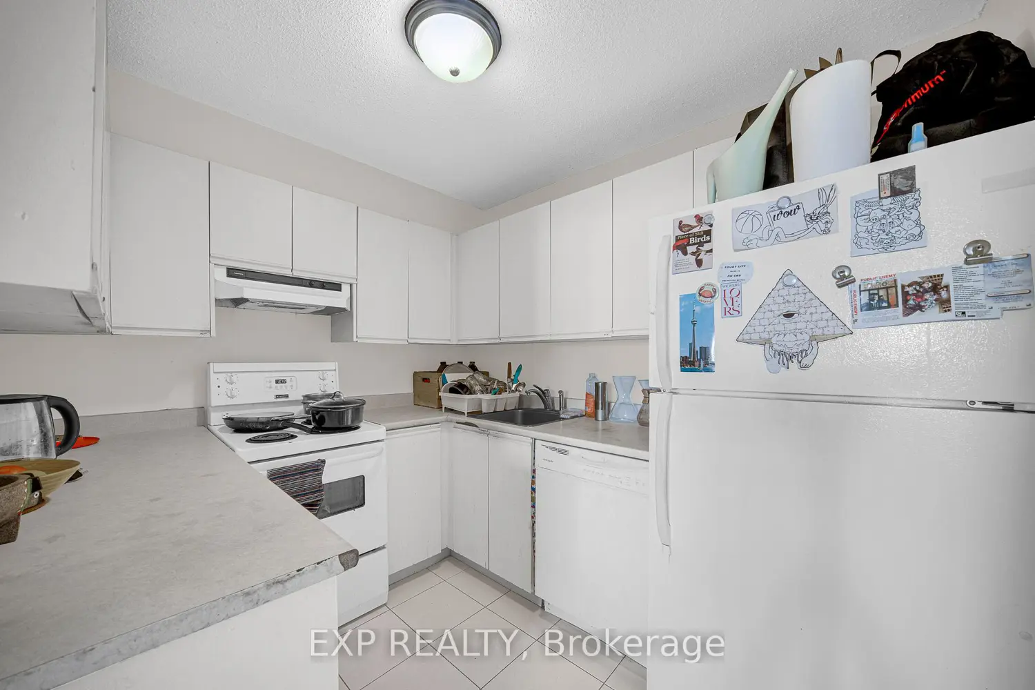 Additional image 8 of 475 Laurier Avenue 1002