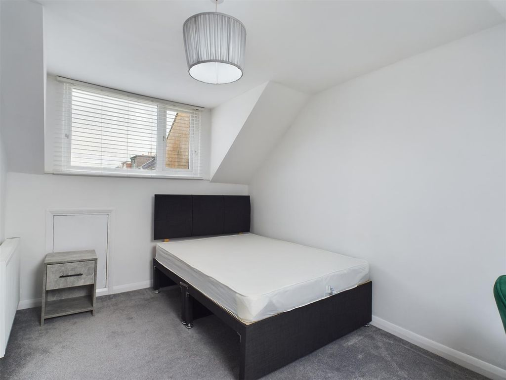 Additional image 8 of 7 bed shared accommodation to rentAlbion Hill, Brighton BN2