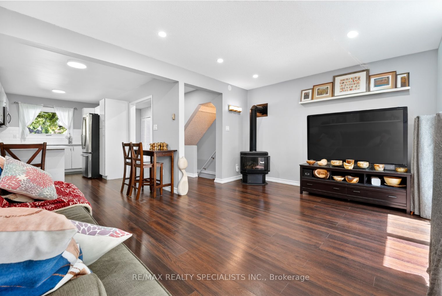 Additional image 6 of 13 Hernon Court, Brampton, ON, L6S 2B9