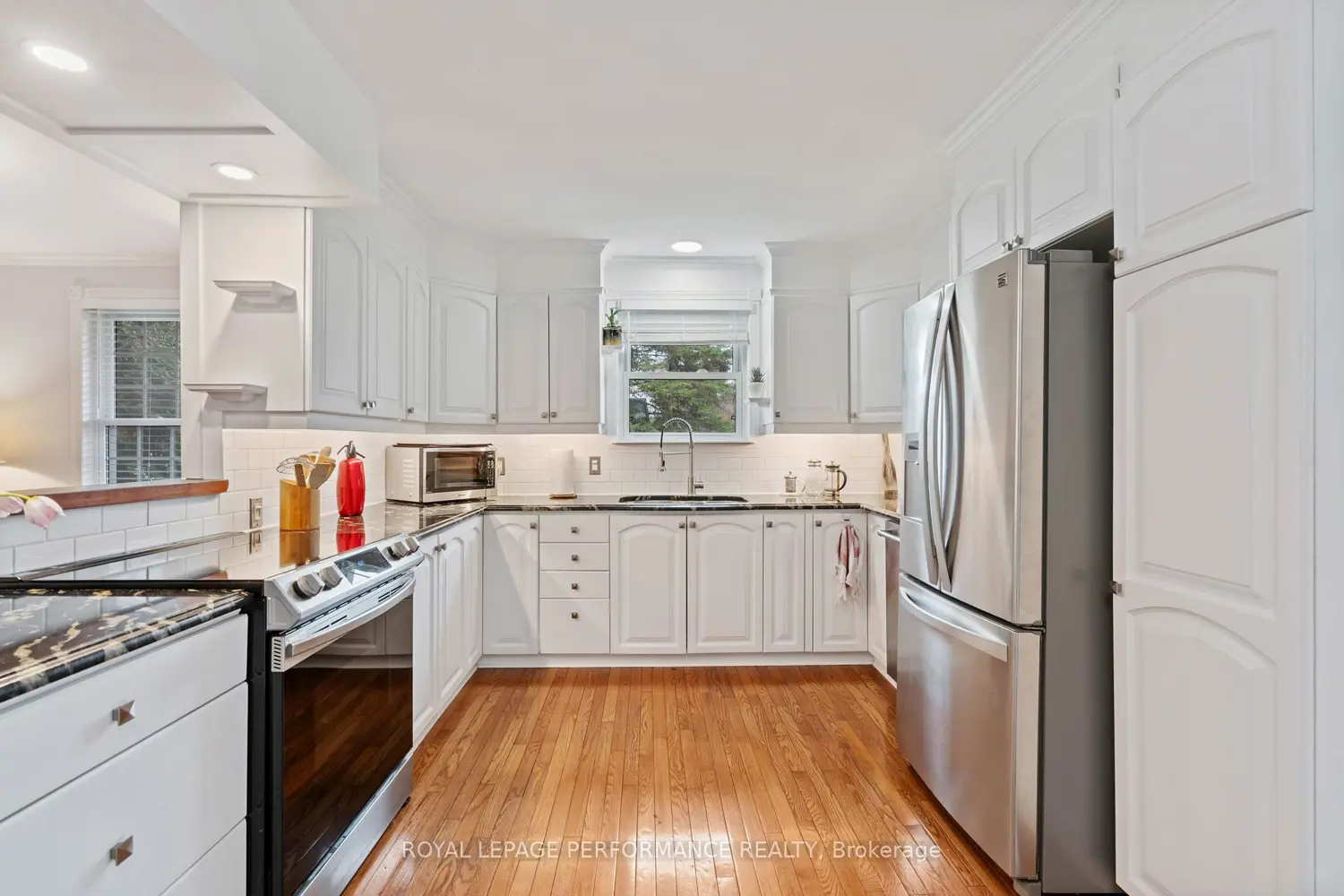 Additional image 10 of 6263 Macdonald Court
