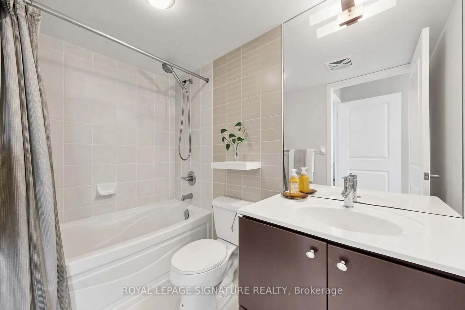 Additional image 12 of 235 Sherway Gardens Road 1603