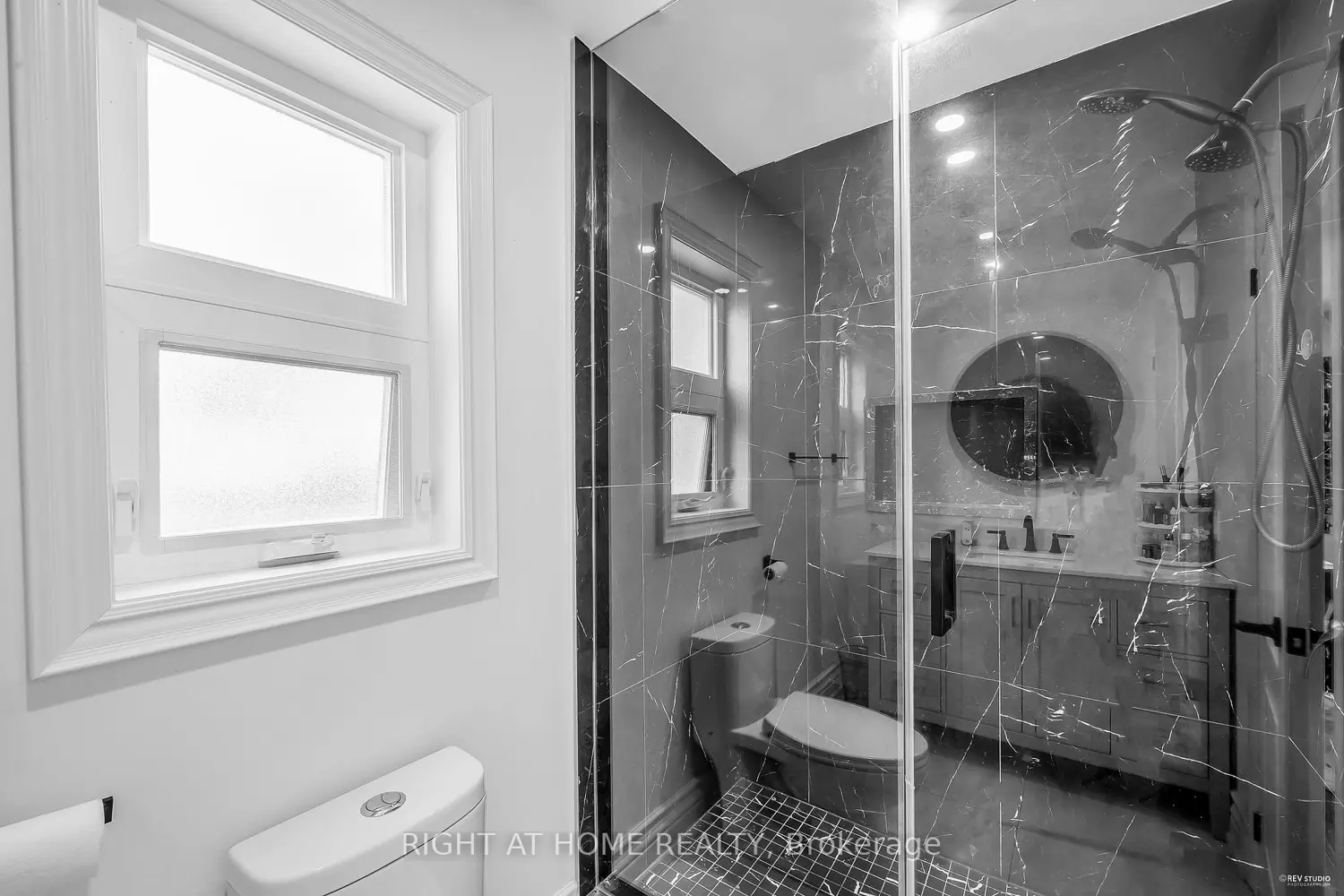 Additional image 17 of 1092 Stonehaven Avenue