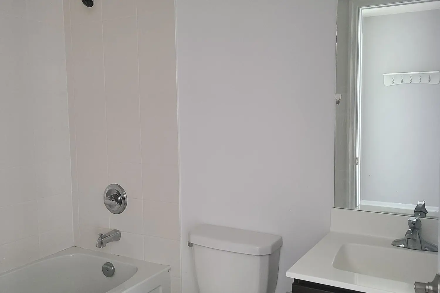 Additional image 10 of 275 Yorkland Road 1209