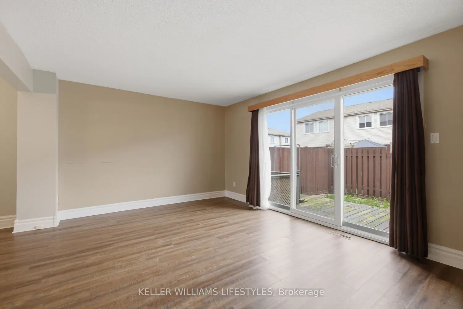 Additional image 9 of 500 Osgoode Drive 136