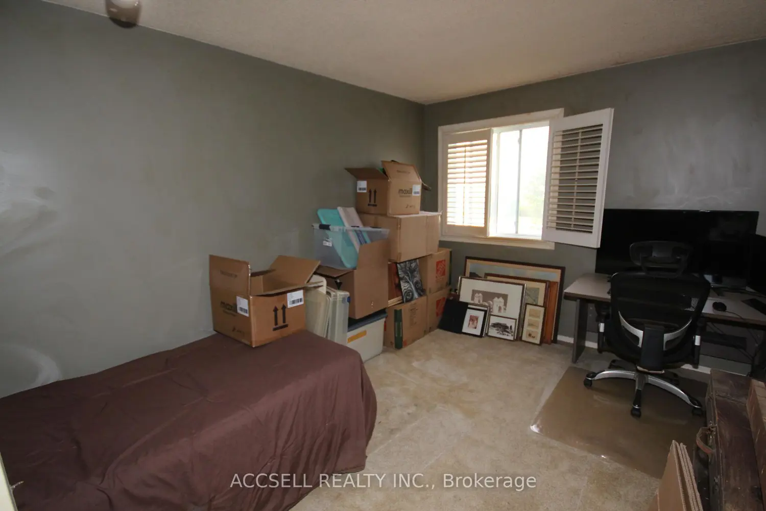 Additional image 5 of 731 Deveron Crescent 111