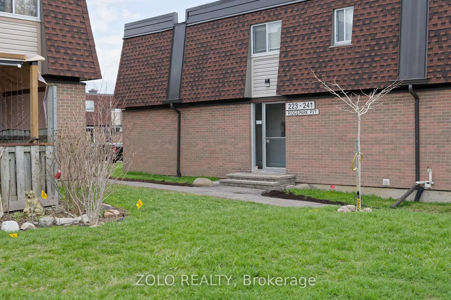 241 Ridgepark Private 59