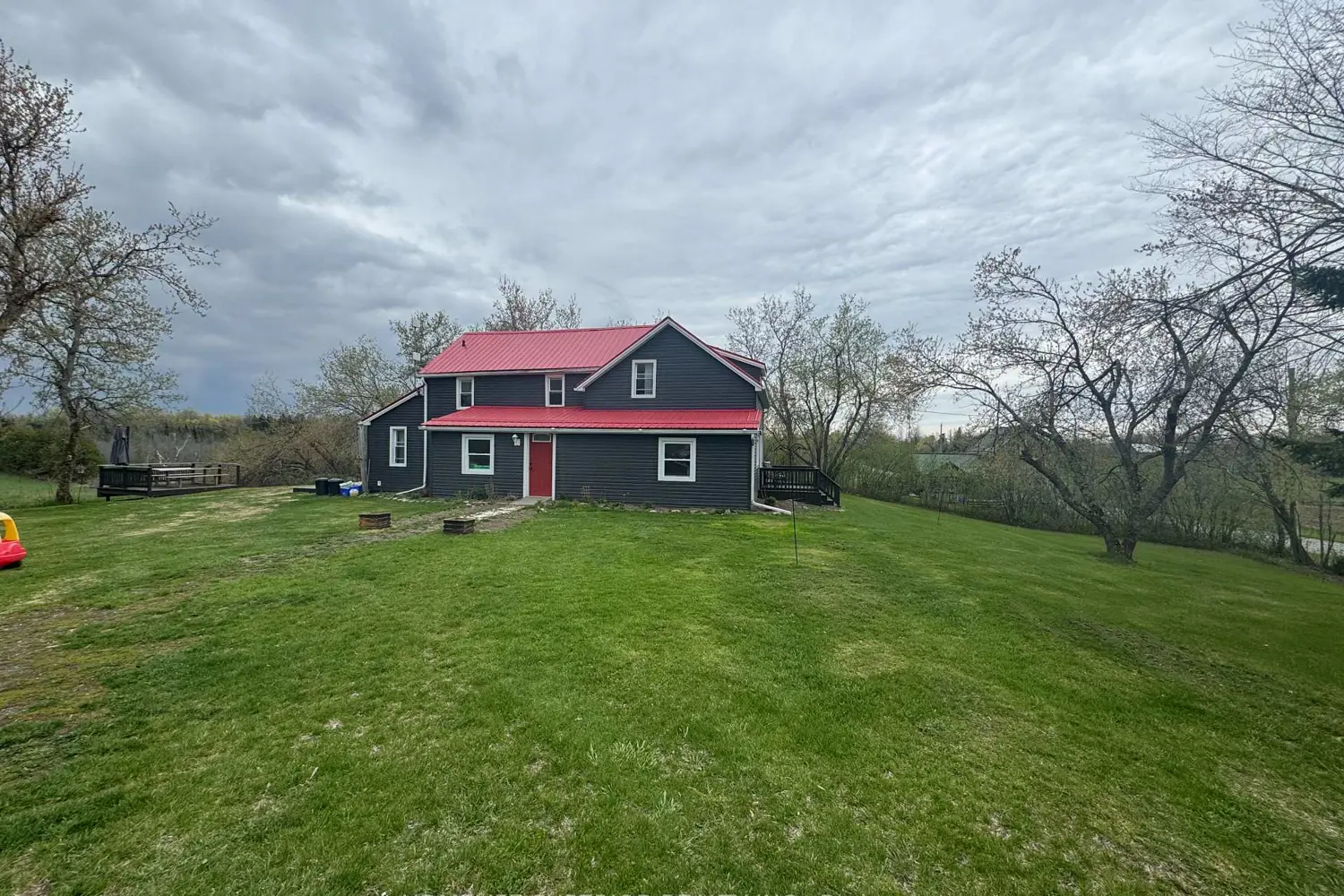 1029 St. Marks Road photo 3