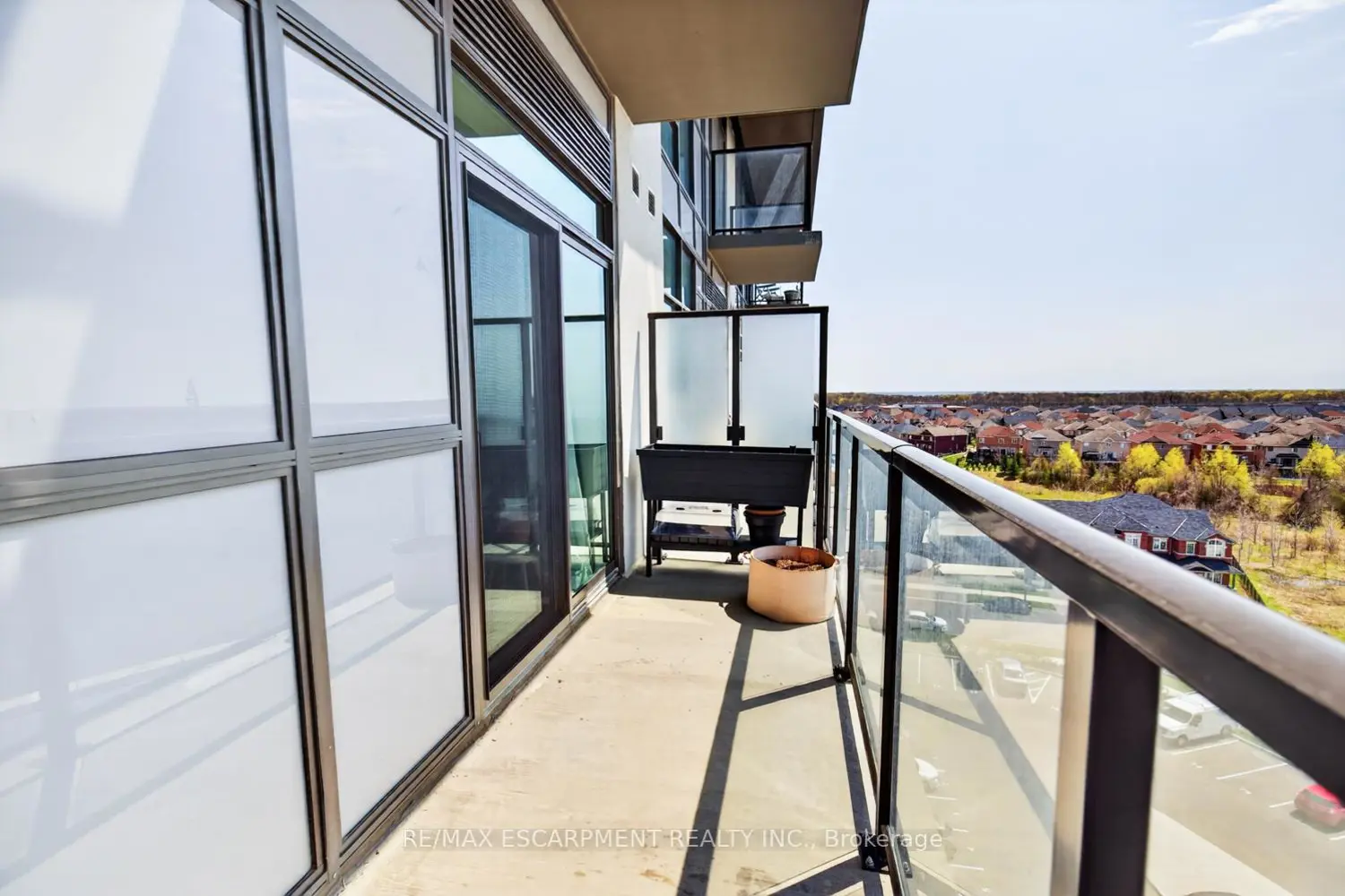 Additional image 15 of 450 Dundas Street 714