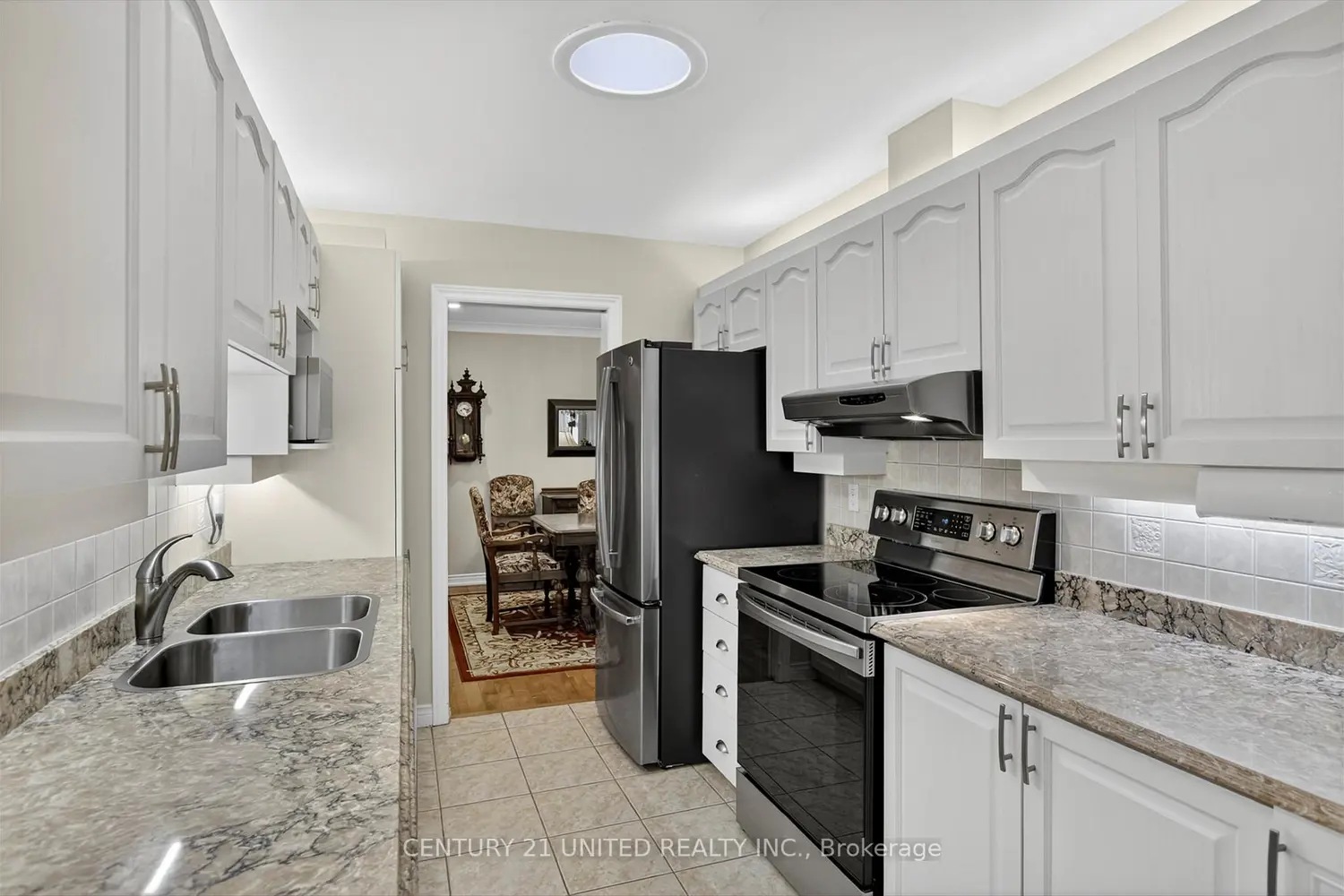 Additional image 6 of 1121 Armour Road 22