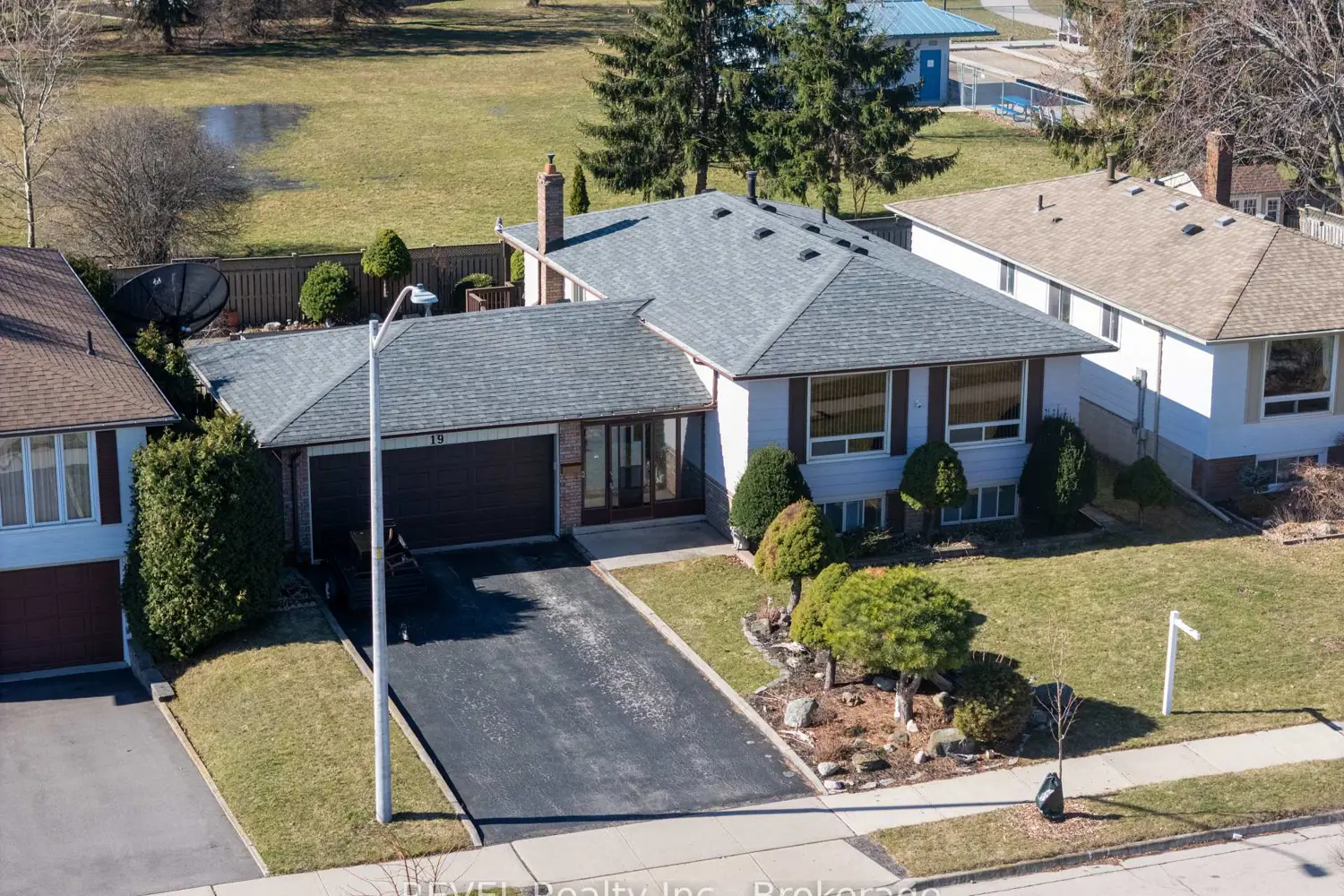 Additional image 4 of 19 Lynwood Drive