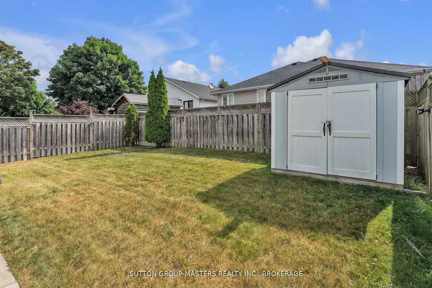 Additional image 18 of 384 Emerald Street