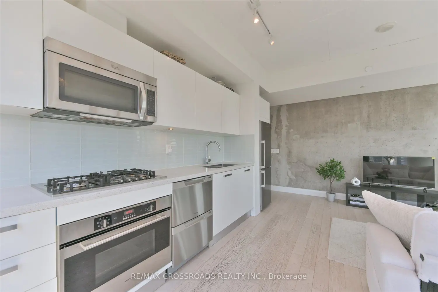 Additional image 9 of 224 King Street 3006
