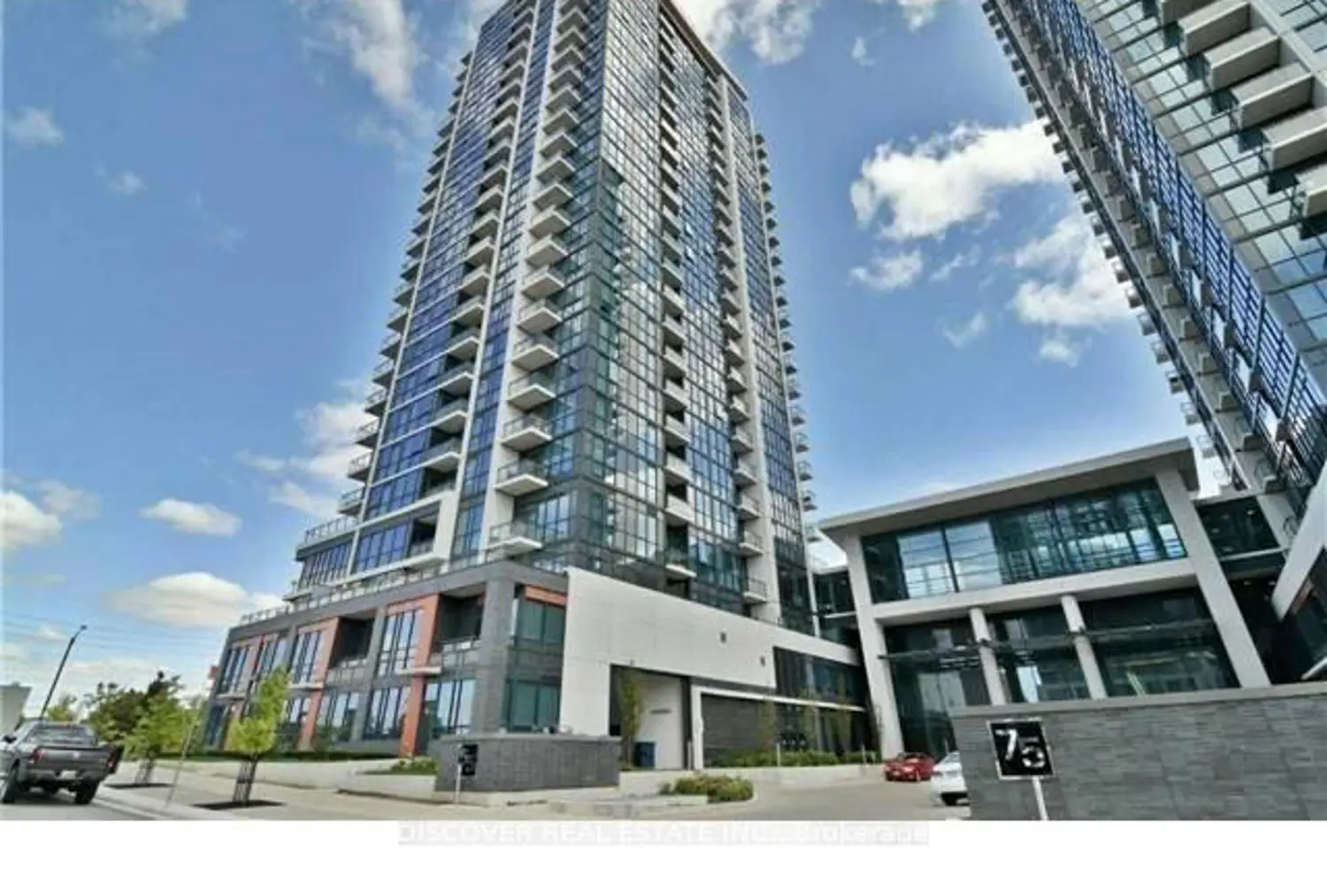 55 Eglinton Avenue #2402