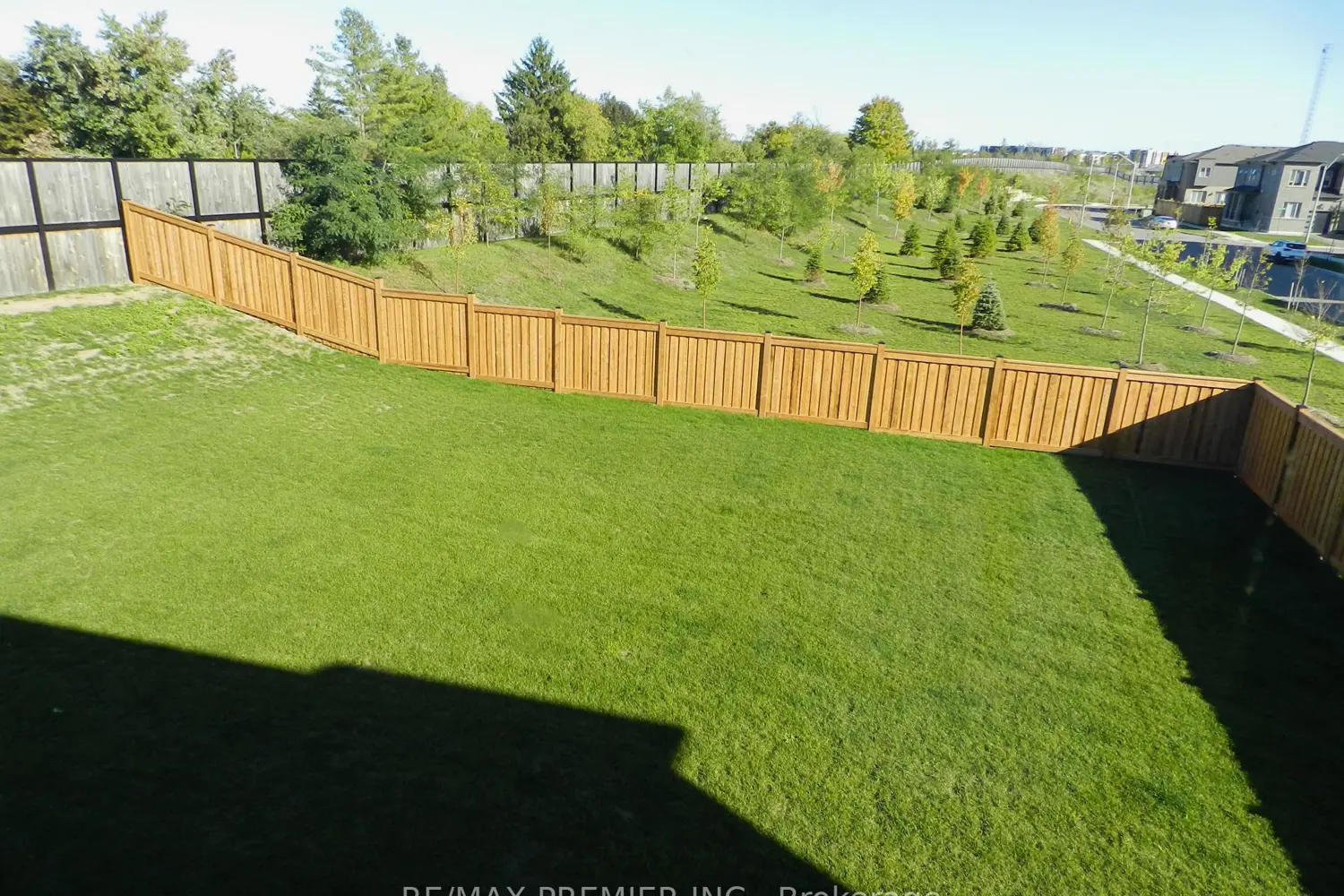 Additional image 10 of 94 Turnberry Lane