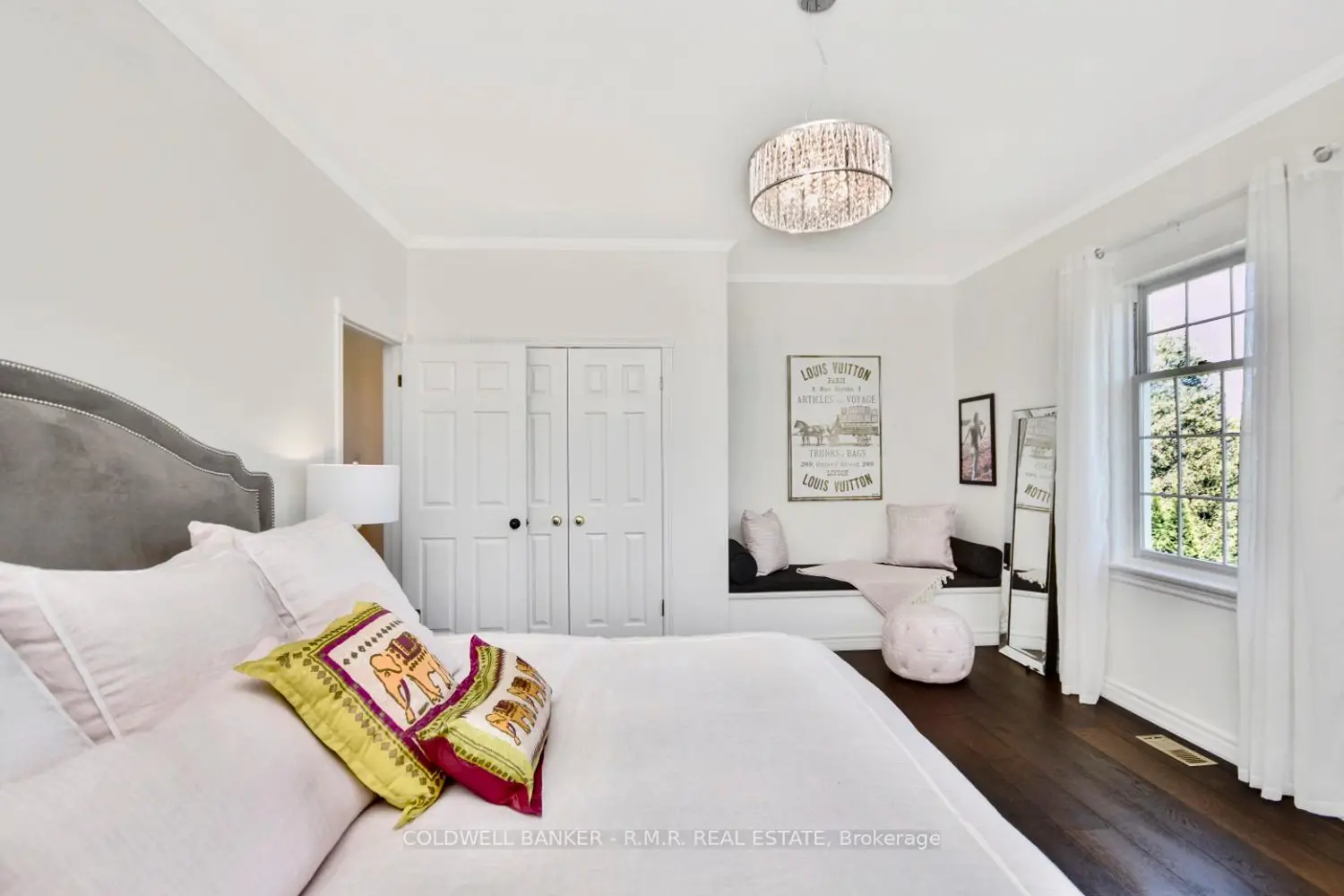 Additional image 14 of 10 Armitage Avenue
