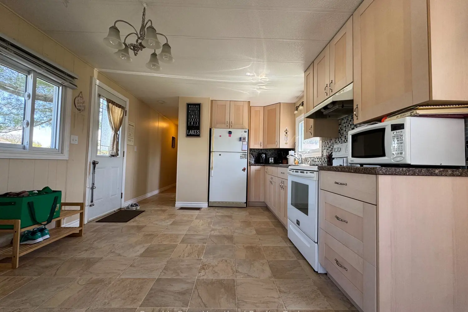 Additional image 2 of 39724 Amberley Road 36