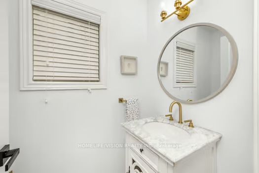 Additional image 4 of 19 Grey Wing Avenue, Georgina, ON, L4P 0E8