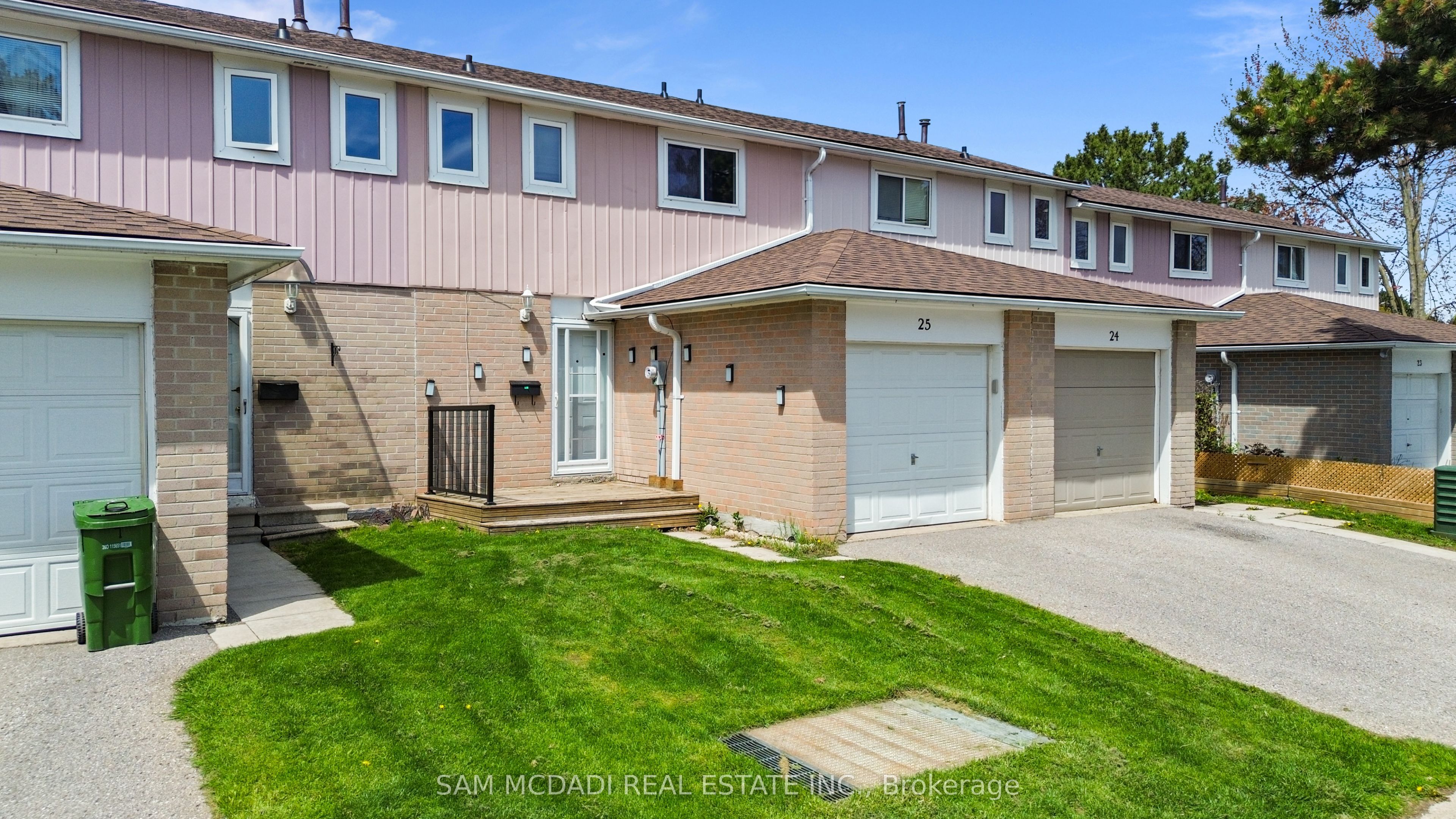 25-250 Orton Pk Road, Toronto, ON, M1G 3T6