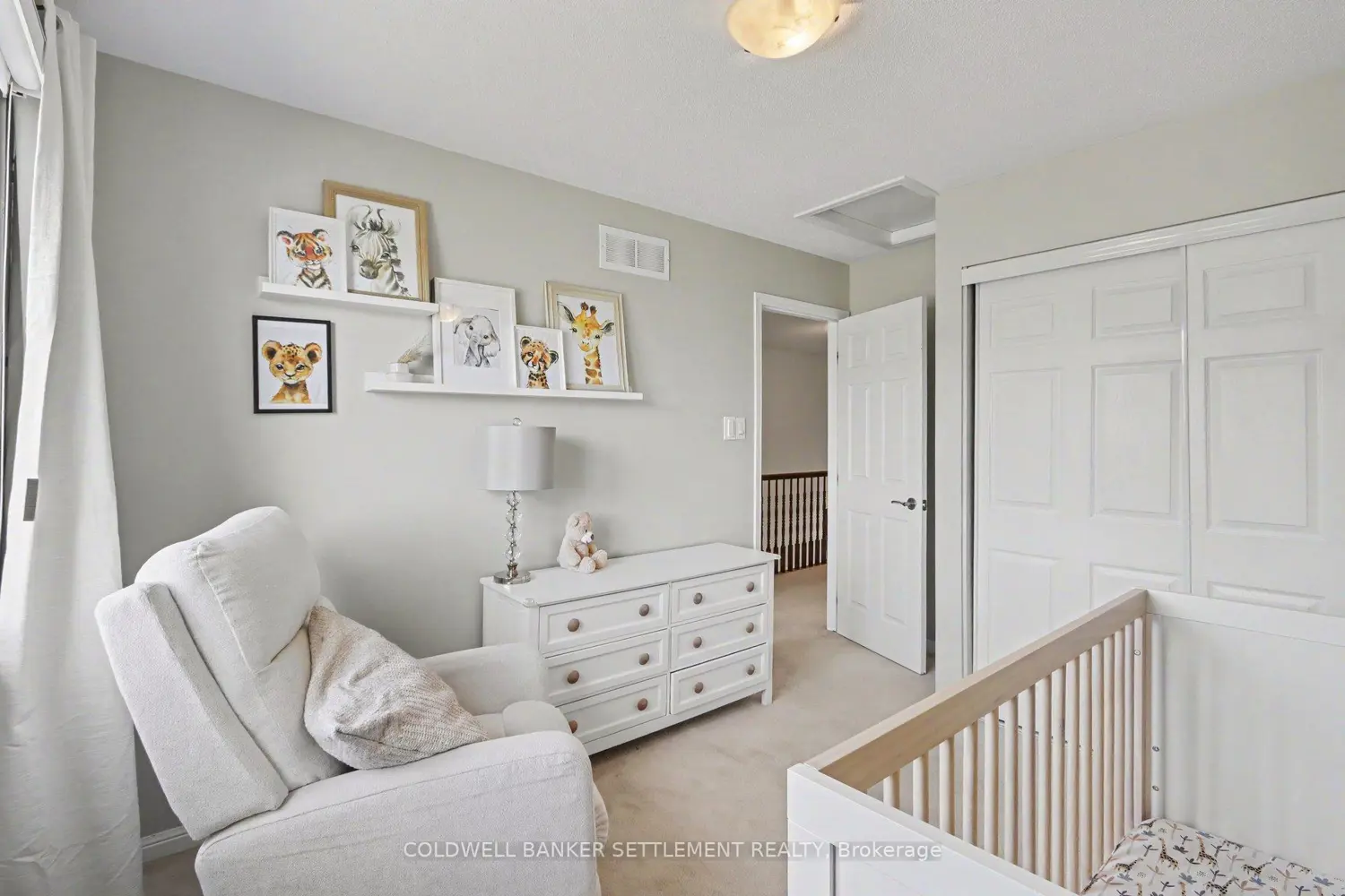 Additional image 9 of 144 Battersea Crescent