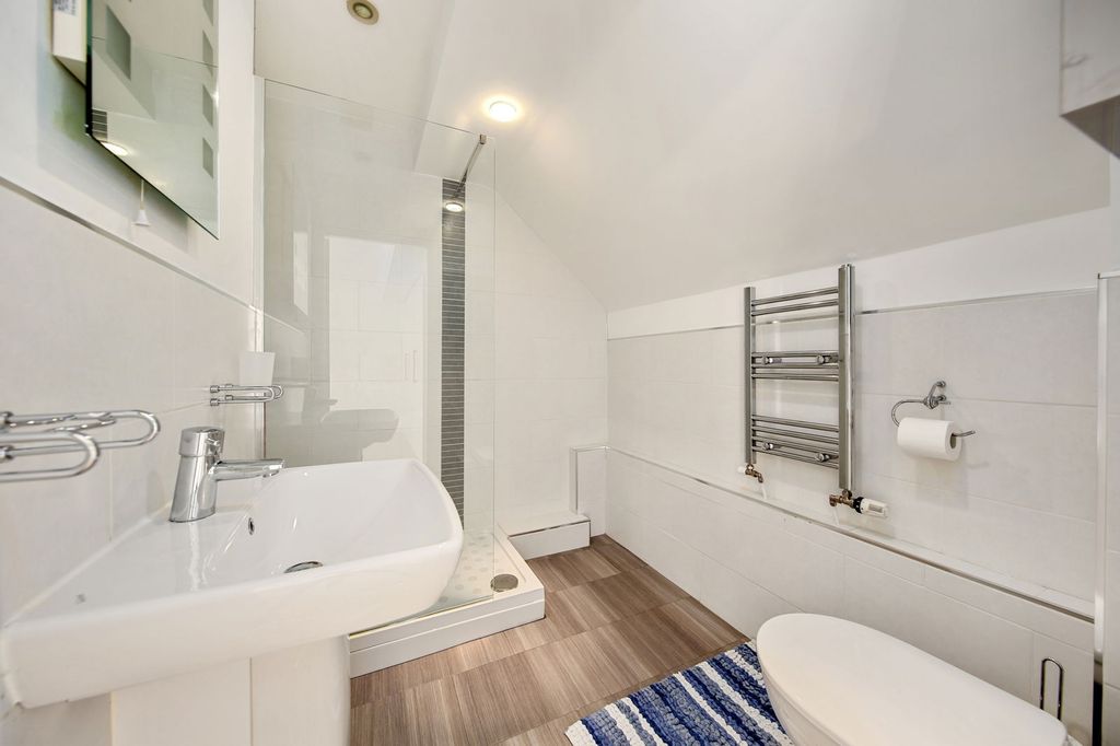 Additional image 12 of 3 bed town house to rentMalthouse Lane, Ashover, Chesterfield S45