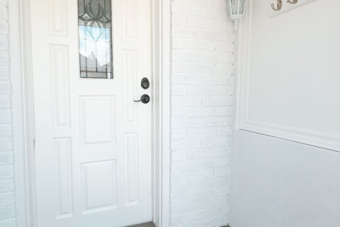 Additional image 8 of 23 Teignmouth Avenue, Toronto, ON, M6E 1S6