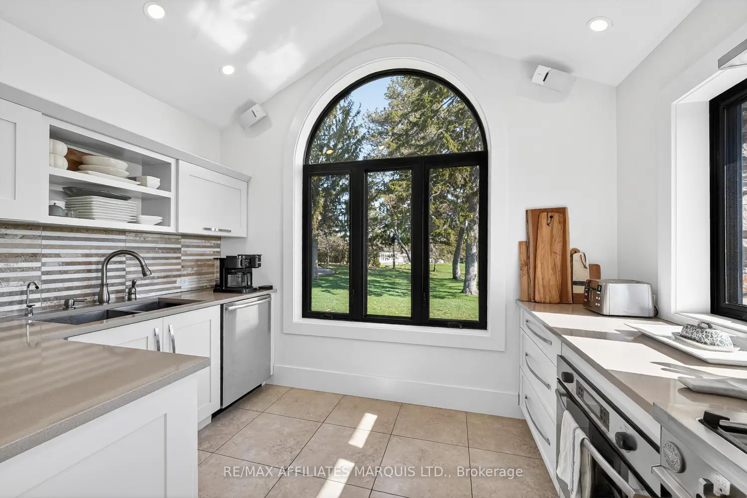 Additional image 6 of 6404 Le Domaine Road