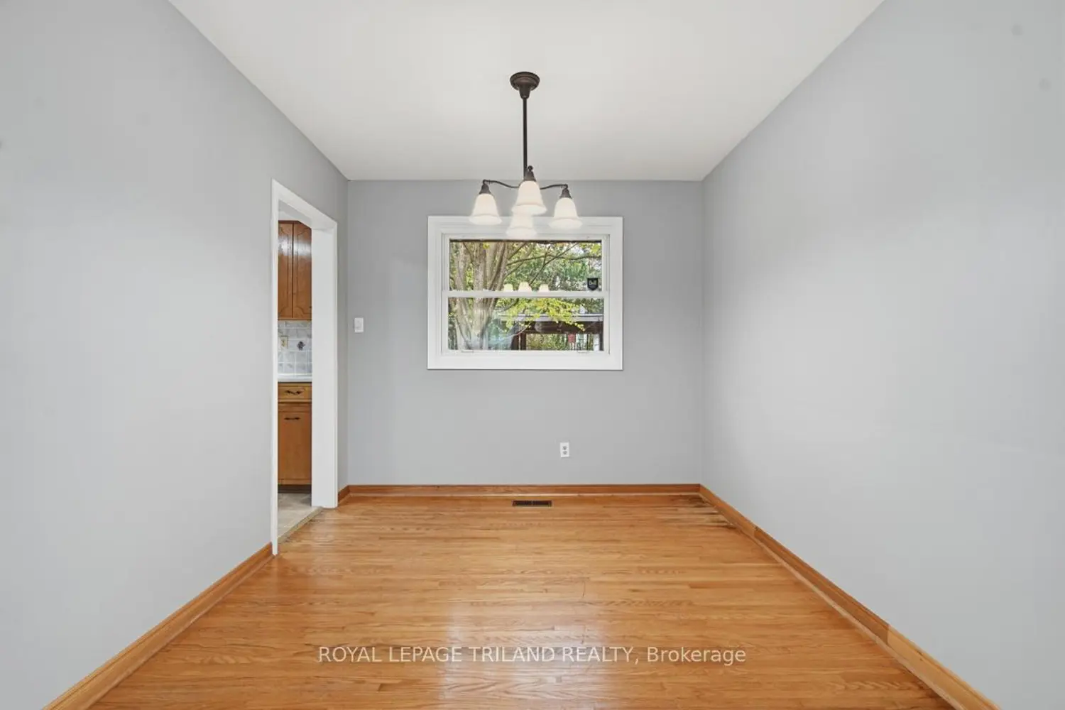 Additional image 3 of 1281 Victoria Drive