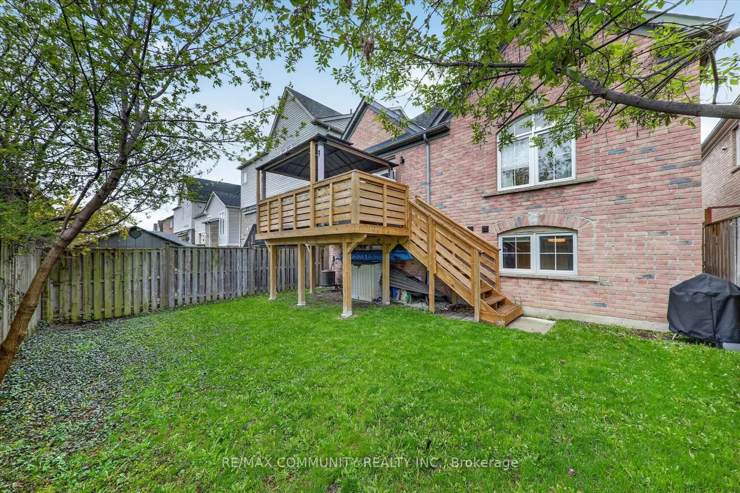 Additional image 20 of 25 Loughlin Hill Crescent