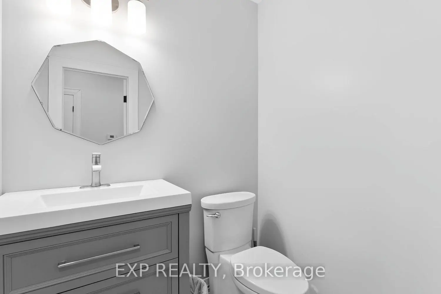 Additional image 7 of 4175 Beech Grove