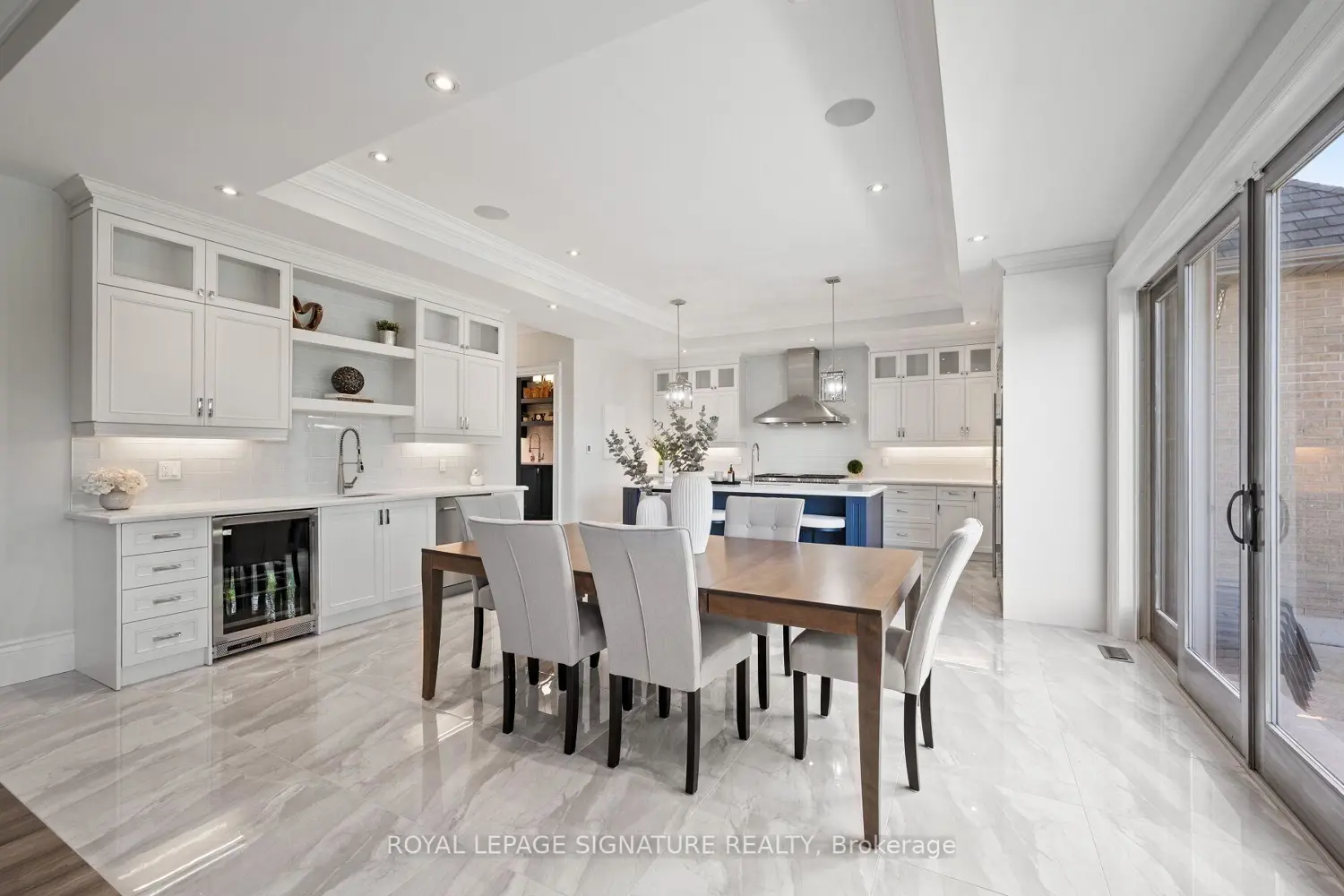 161 Perryman Court photo 4