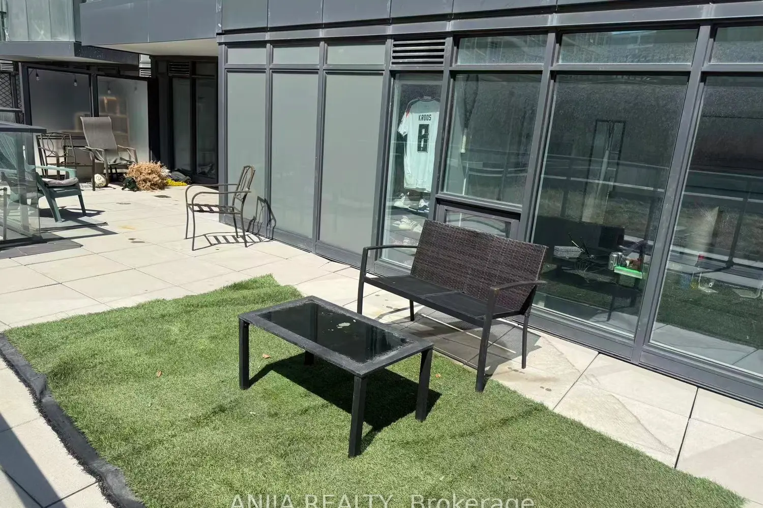 Additional image 12 of 70 Queens Wharf Road 212