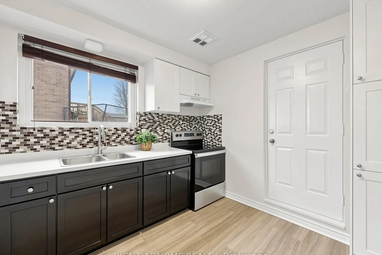 Additional image 11 of 345 Dwight Avenue