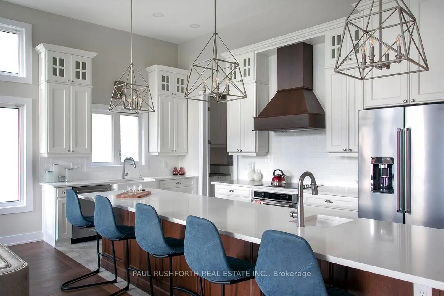 6550 Waterdown Street photo 4