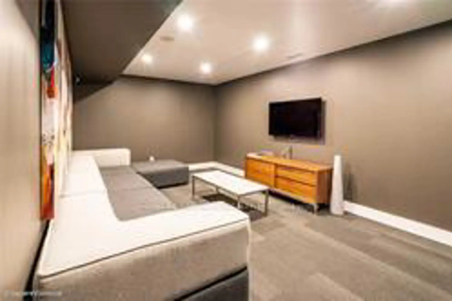 Additional image 9 of 68 Merton Street 204