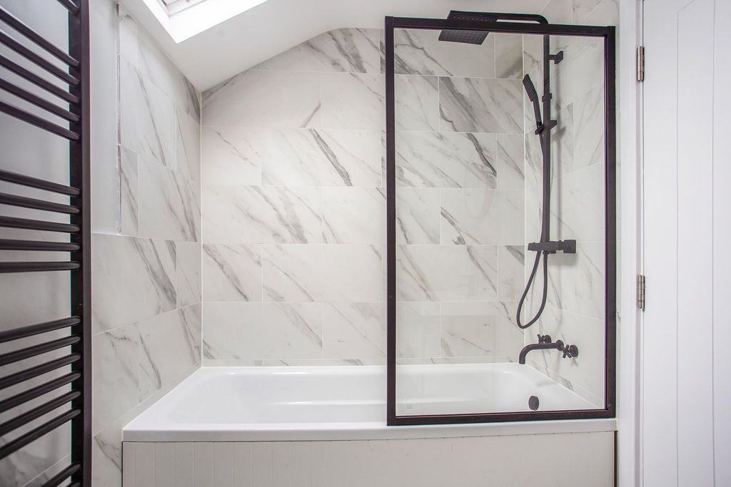 Additional image 12 of 4 bed detached house to rentSchool Road, Charlton Kings, Cheltenham GL53