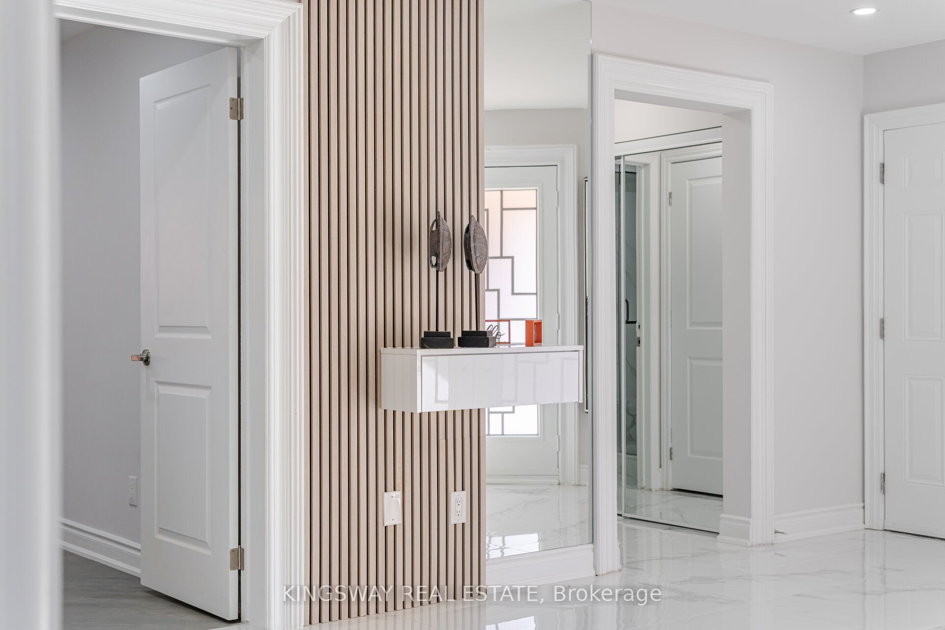 Additional image 6 of 1008 Ceremonial Drive, Mississauga, ON, L5R 2Z7