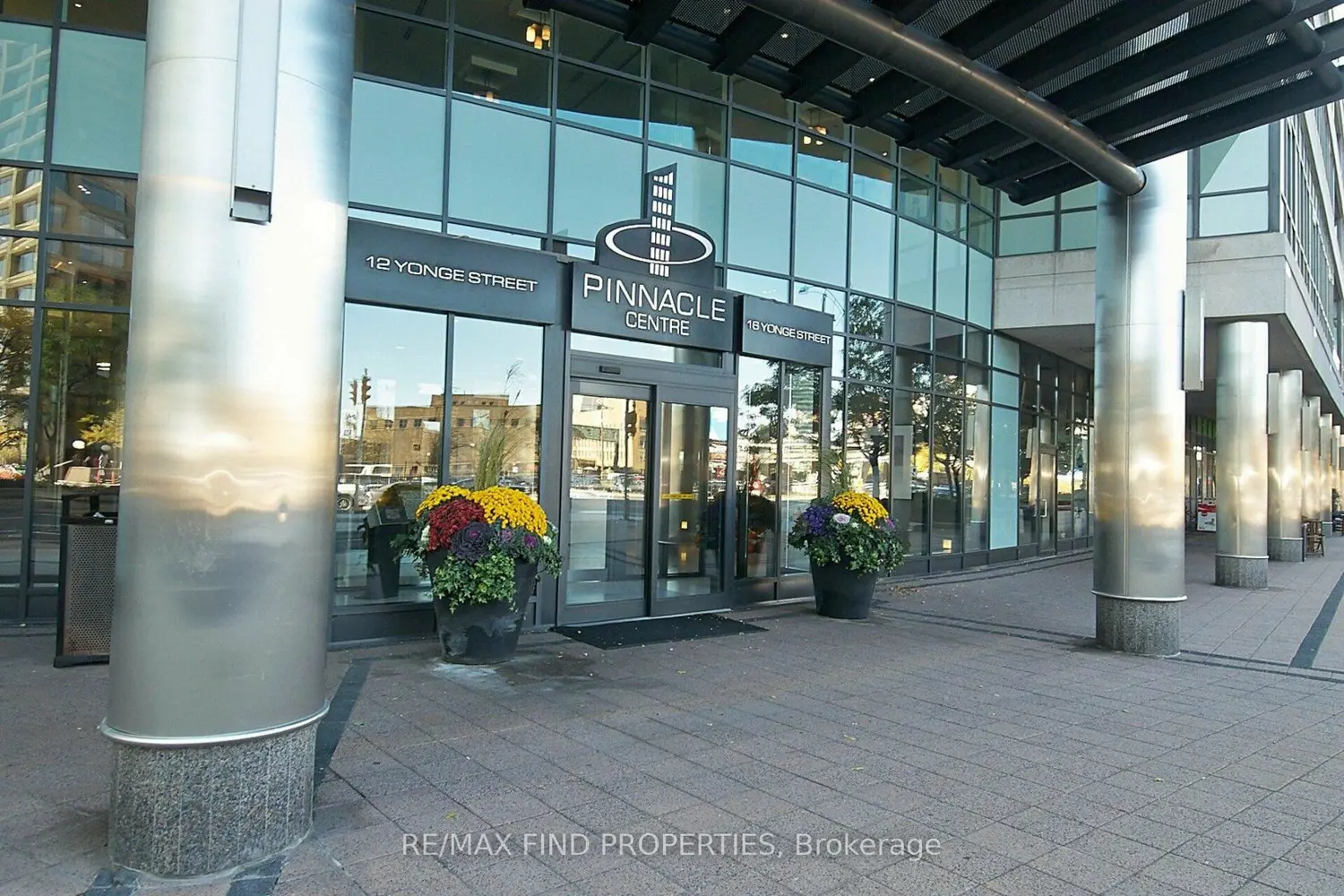 Additional image 2 of 12 Yonge Street 1505