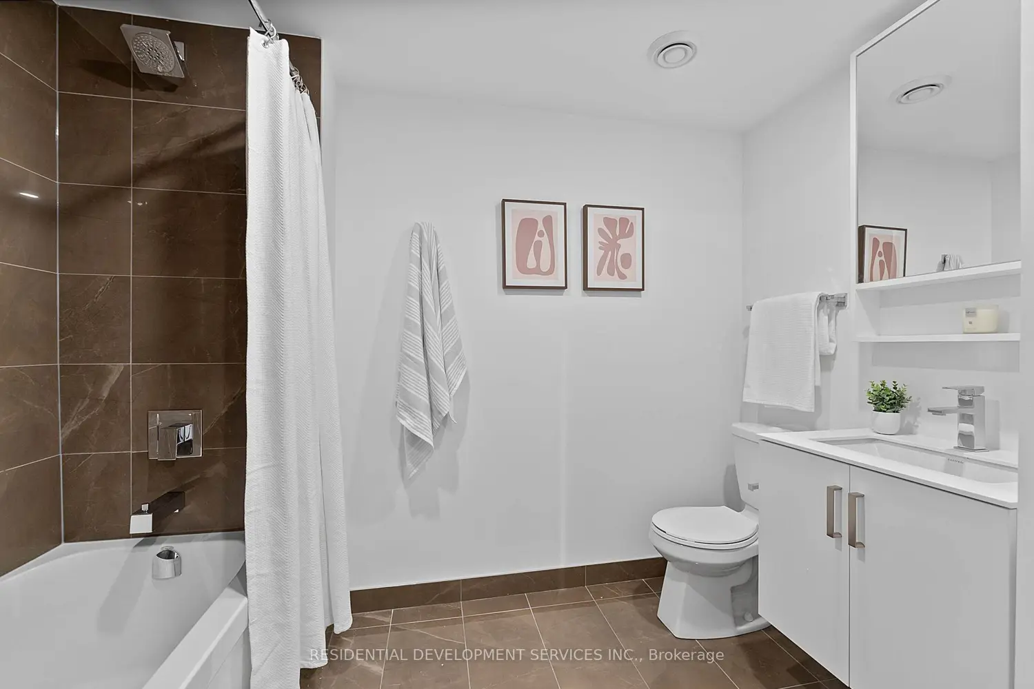 Additional image 14 of 88 Queen Street 1007