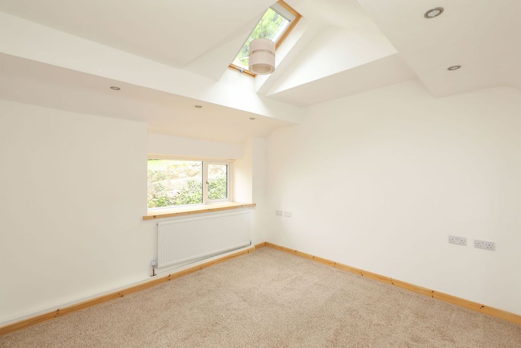 Additional image 18 of 3 bed detached house to rentHockley Lane, Ashover S45