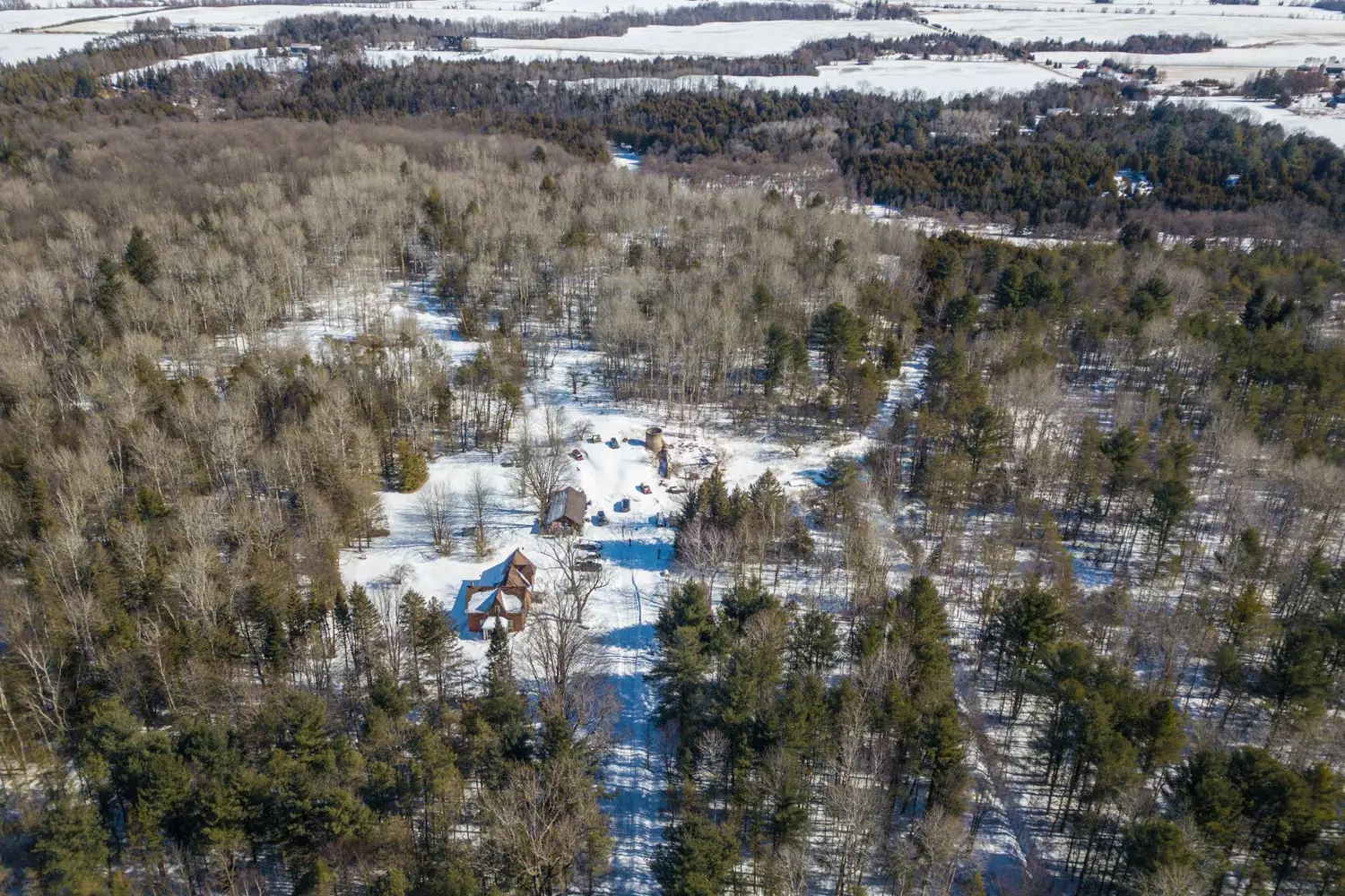 Additional image 11 of 8137 4Th Line